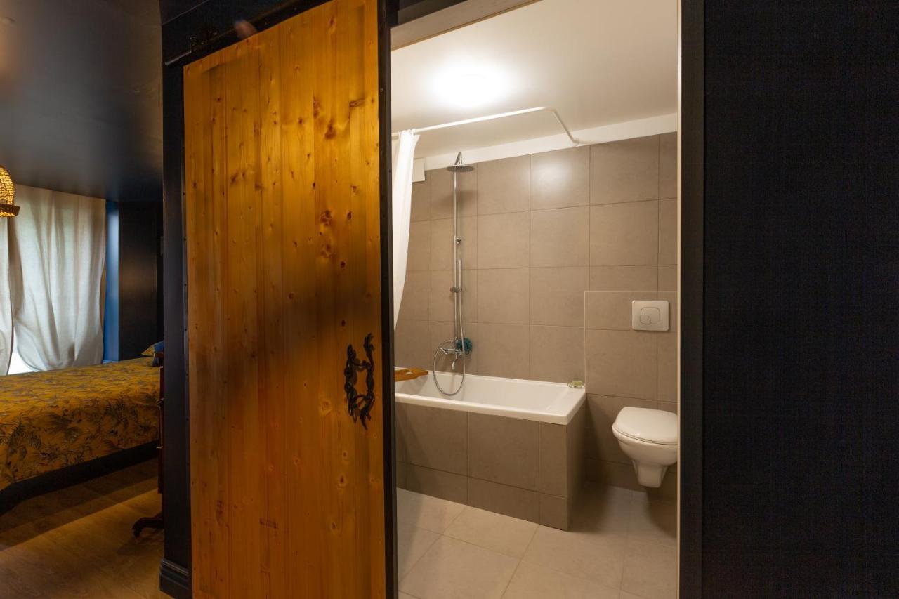 Les Dames-Jeannes Bed & Breakfast Chavot-Courcourt Dış mekan fotoğraf